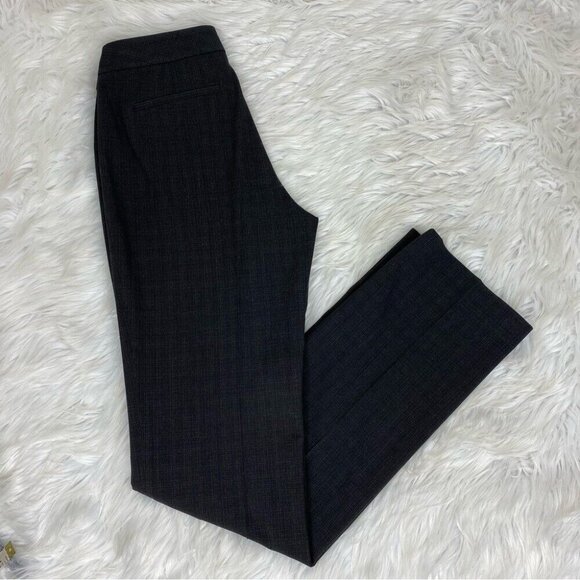 T‎ Tahari Women’s Grey Plaid Semi Flare Bottom Career Wool Trousers 2/W29/L33 - Picture 3 of 14